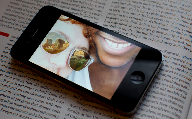 Illustration for article titled Test Notes: iPhone 4 Screen